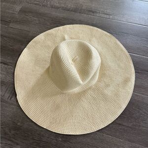 Giant Floppy Sunhat